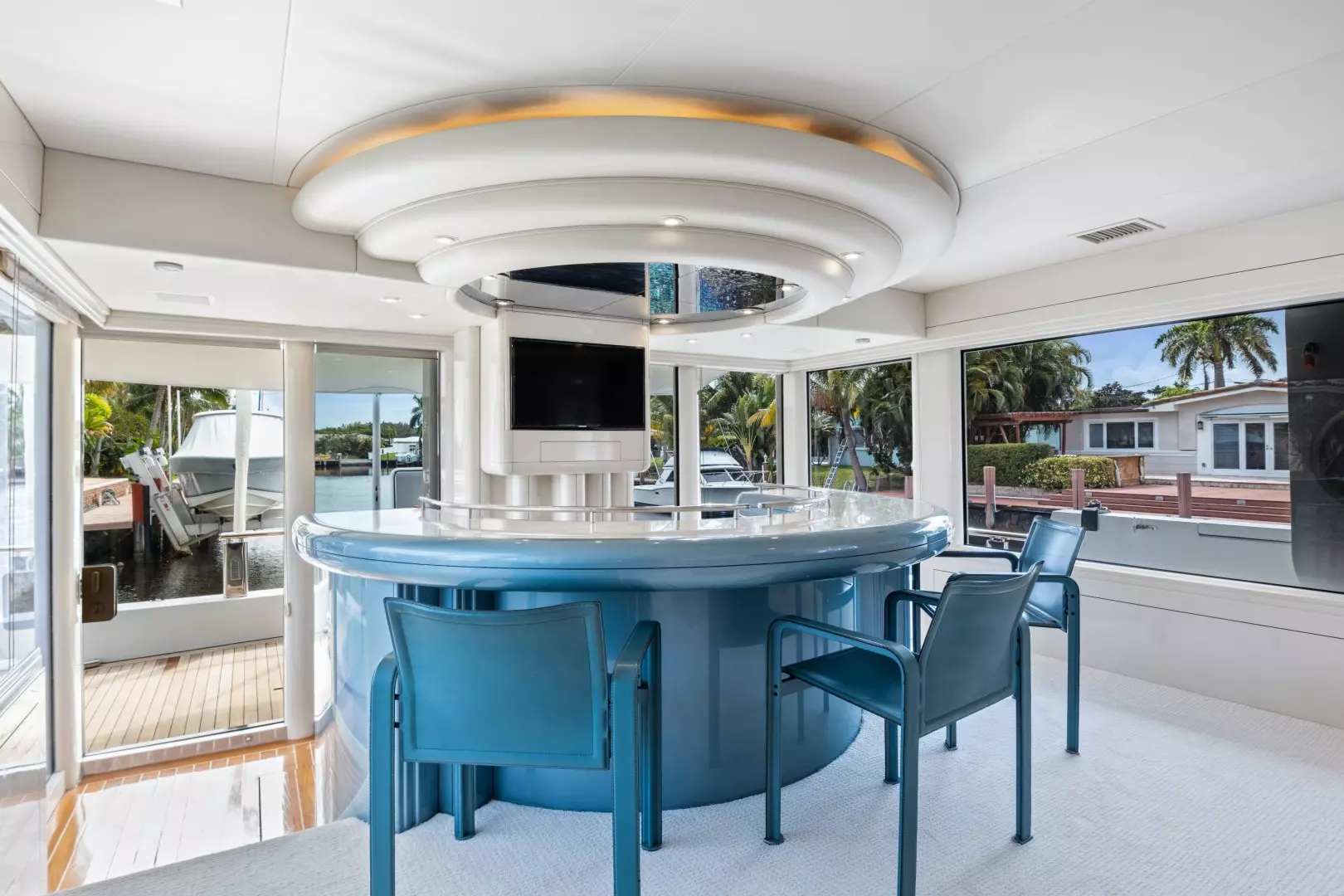 1989 Oceanfast Motor Yacht - Image 16