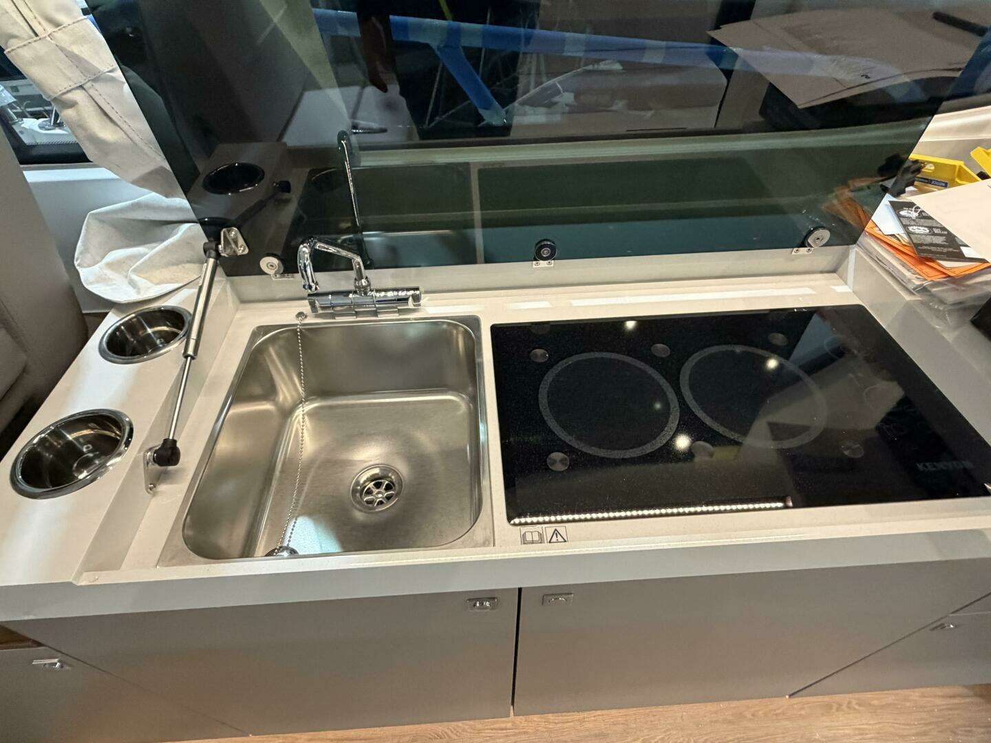 2026 Beneteau Antares 11 - Image 22