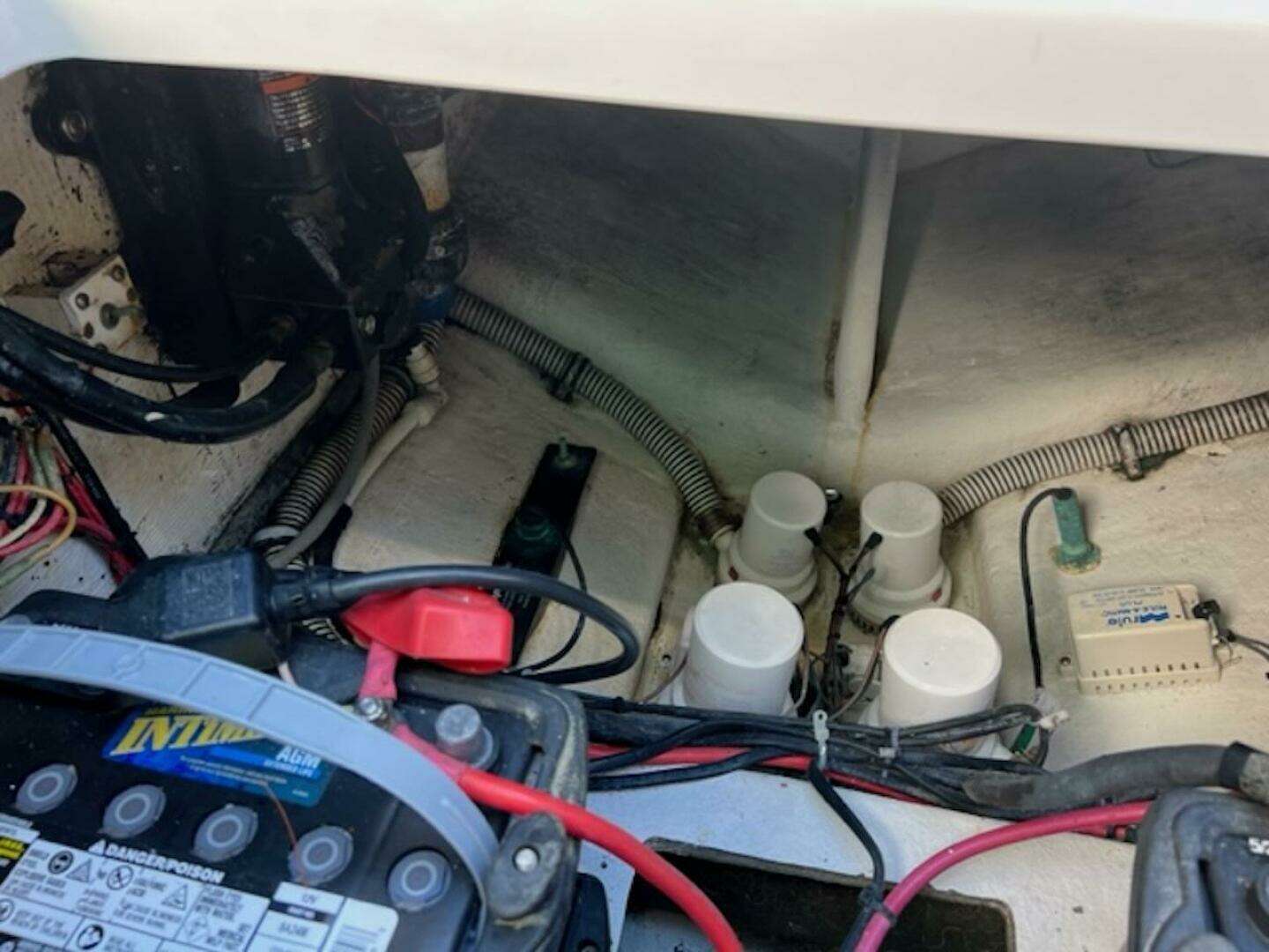 2008 Spectre 34 Center Console - Image 49