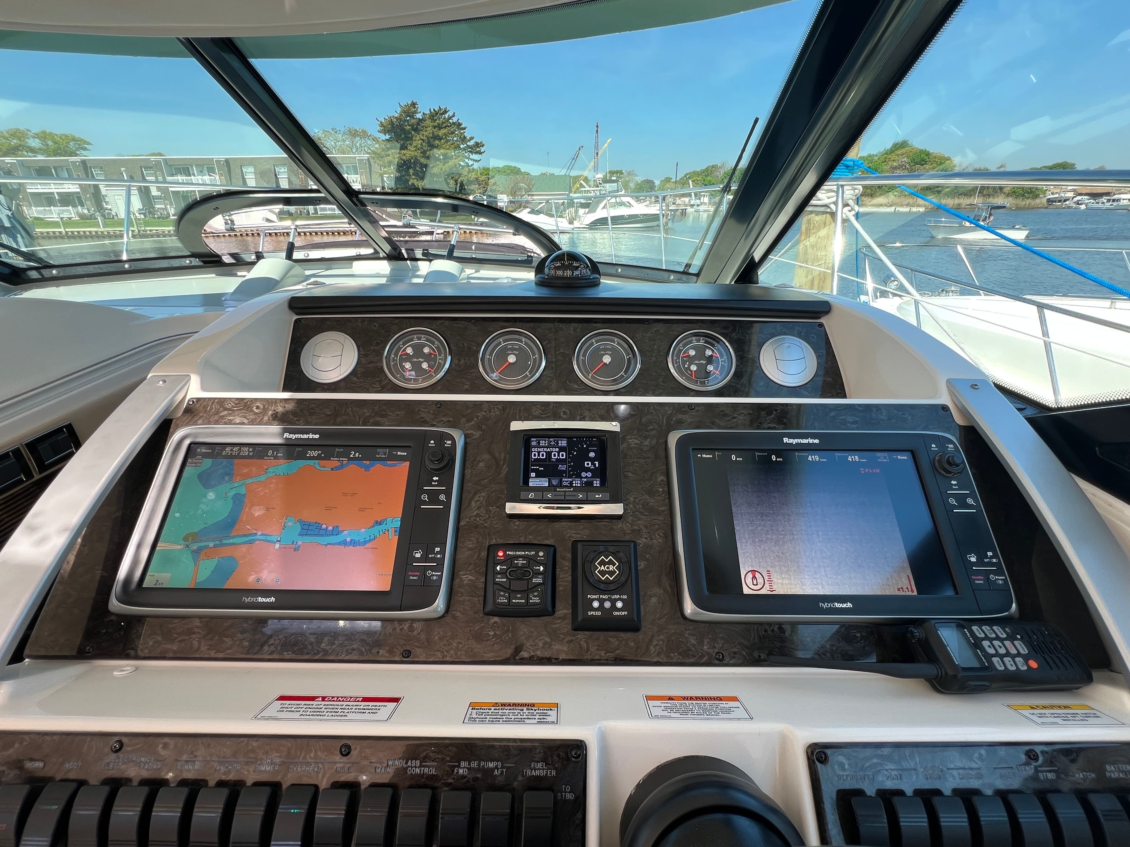2015 Sea Ray 410 Sundancer - 126