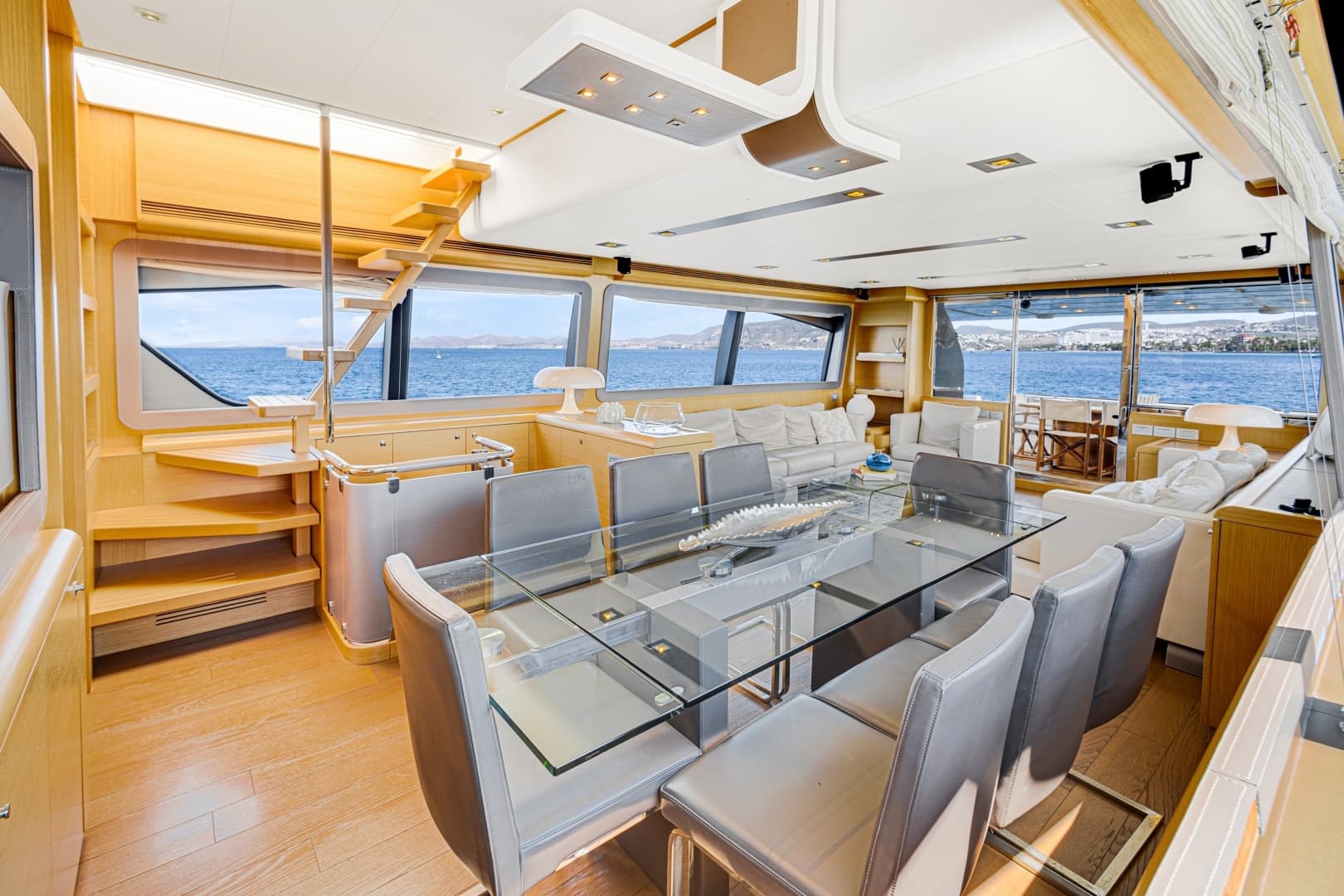 2013 Ferretti Yachts F800 - Image 24