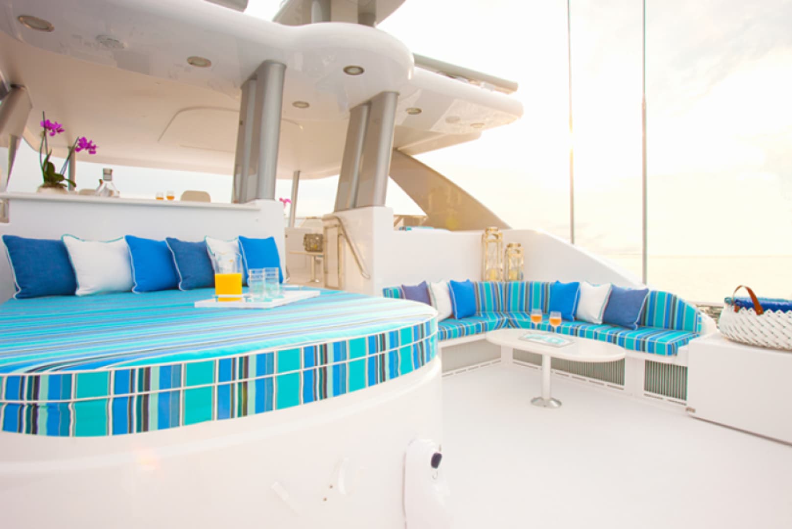 2003 Westport Raised Pilothouse - Image 54