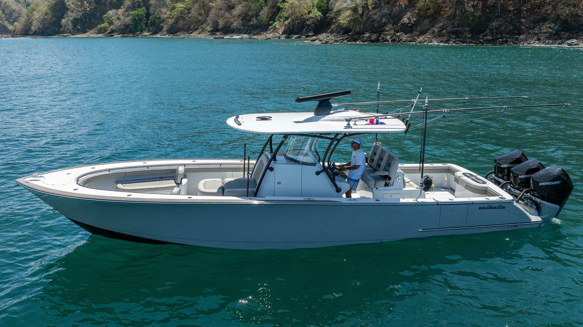 2021 Valhalla Boatworks V-37 - Image 45
