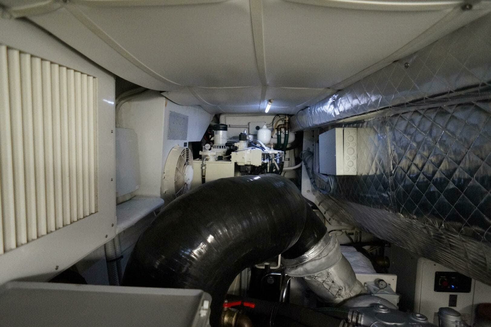 2016 Pershing 70 - Image 58