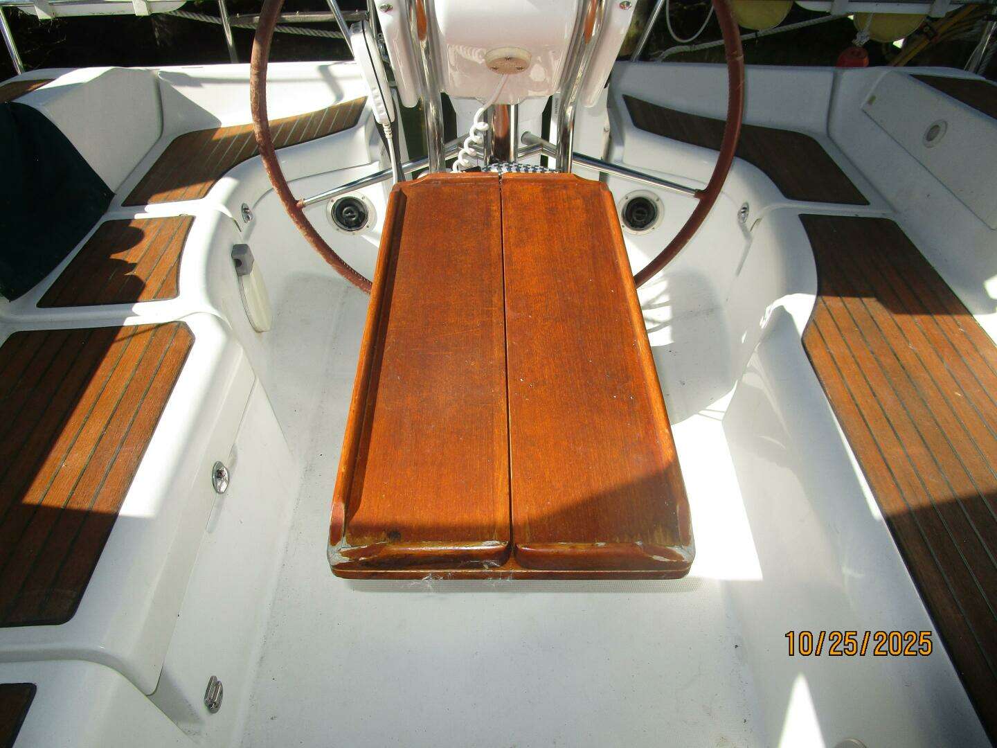 2007 Beneteau 373 - Image 43
