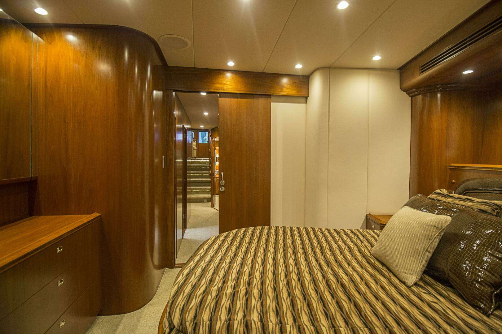 2000 Merritt 80 Sportfish - Image 49