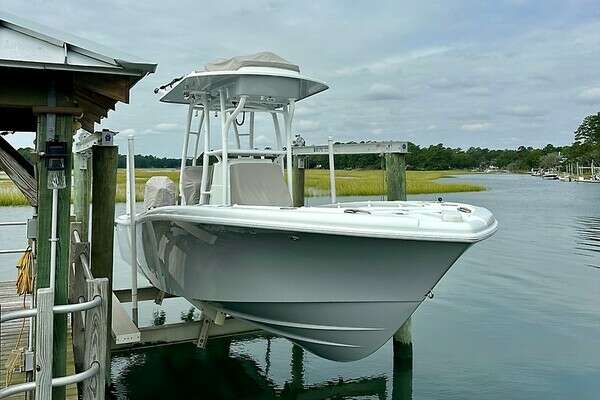 2024 Yellowfin 26 - Image 1