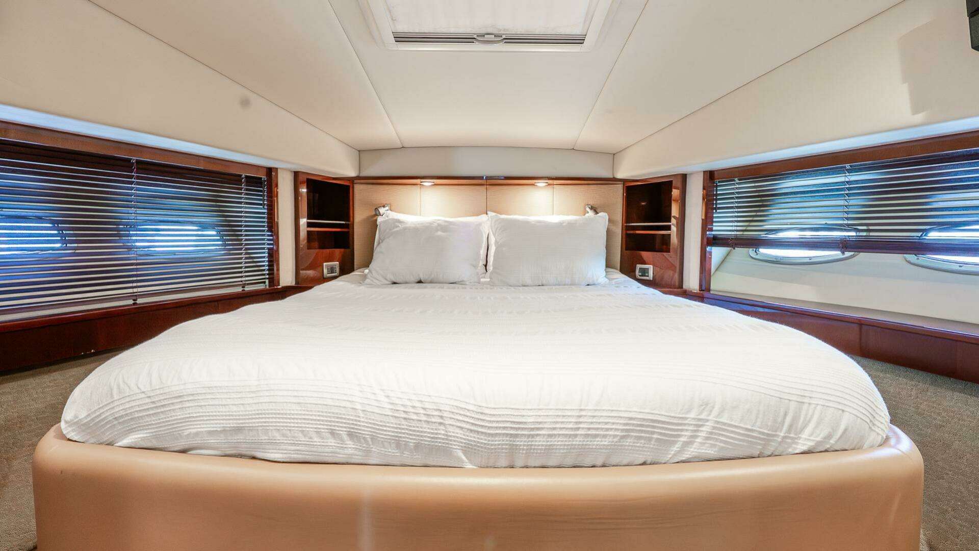 2008 Sea Ray Sundancer 60 - Image 16