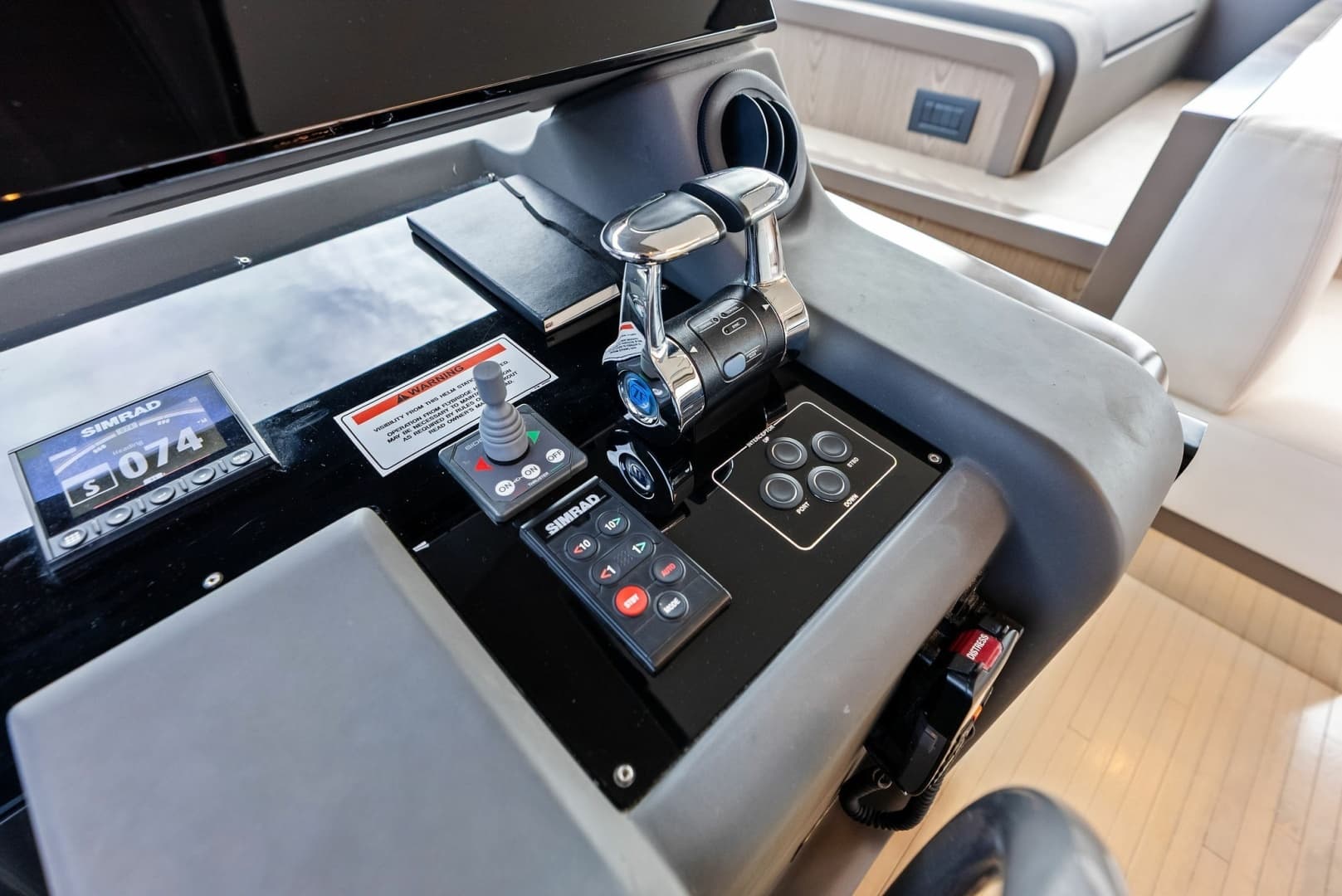2018 Ferretti Yachts 800 - Image 50