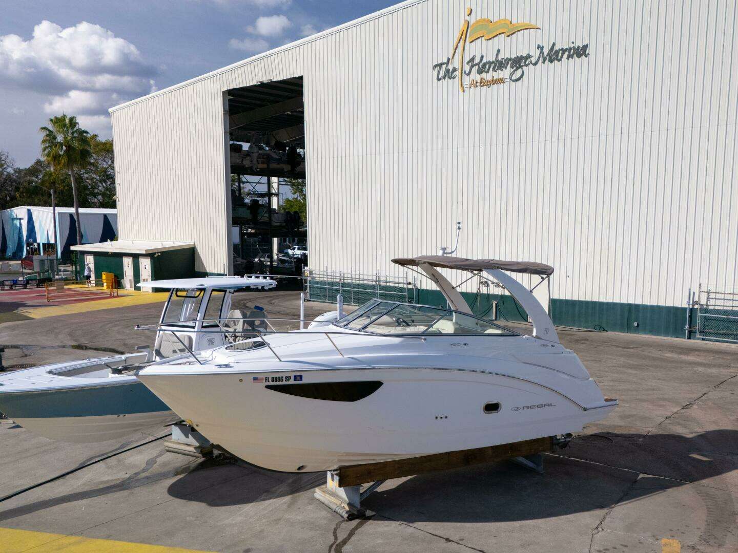 2020 Regal 26 Express - Image 43