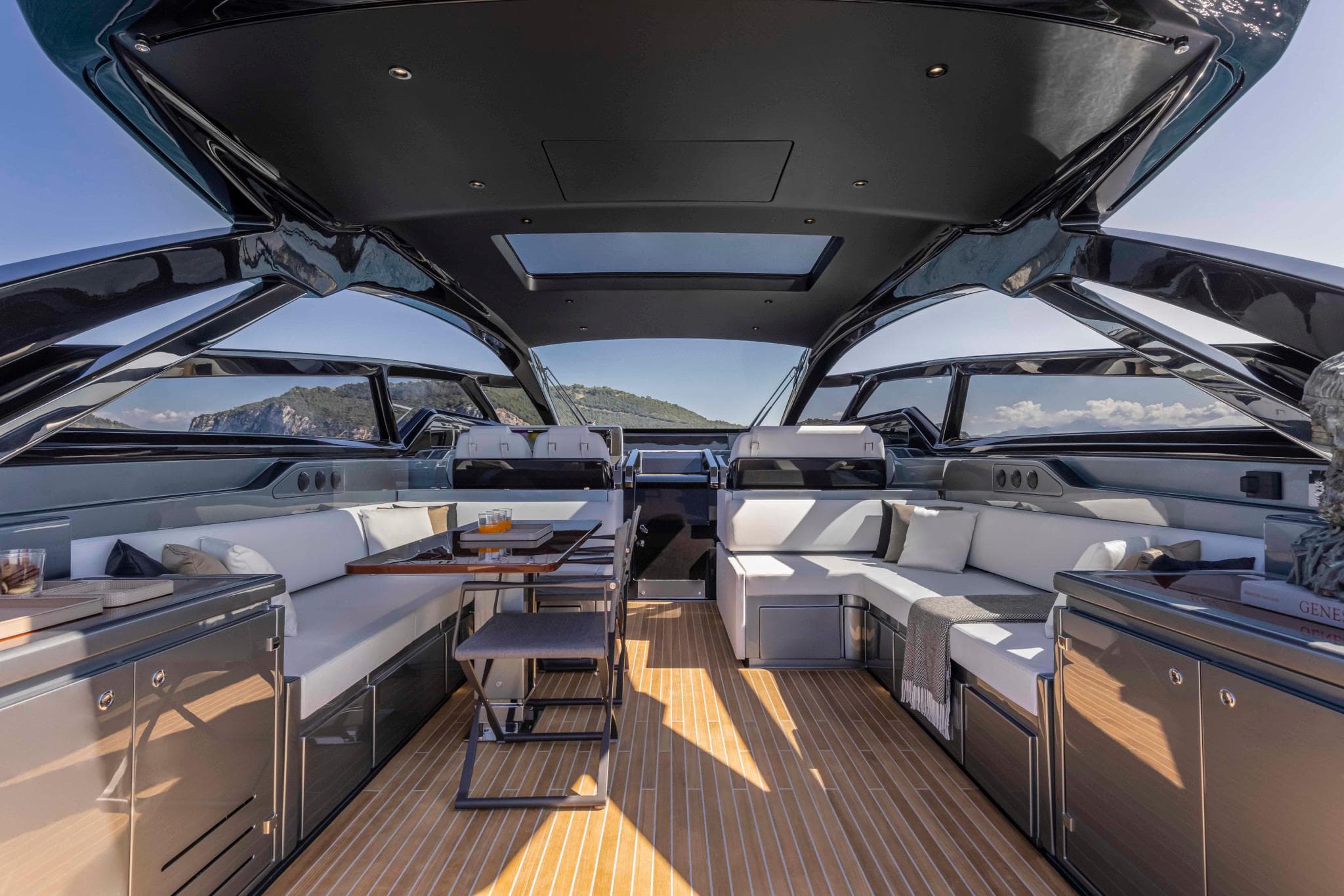 2026 Riva 68' Diable - 11