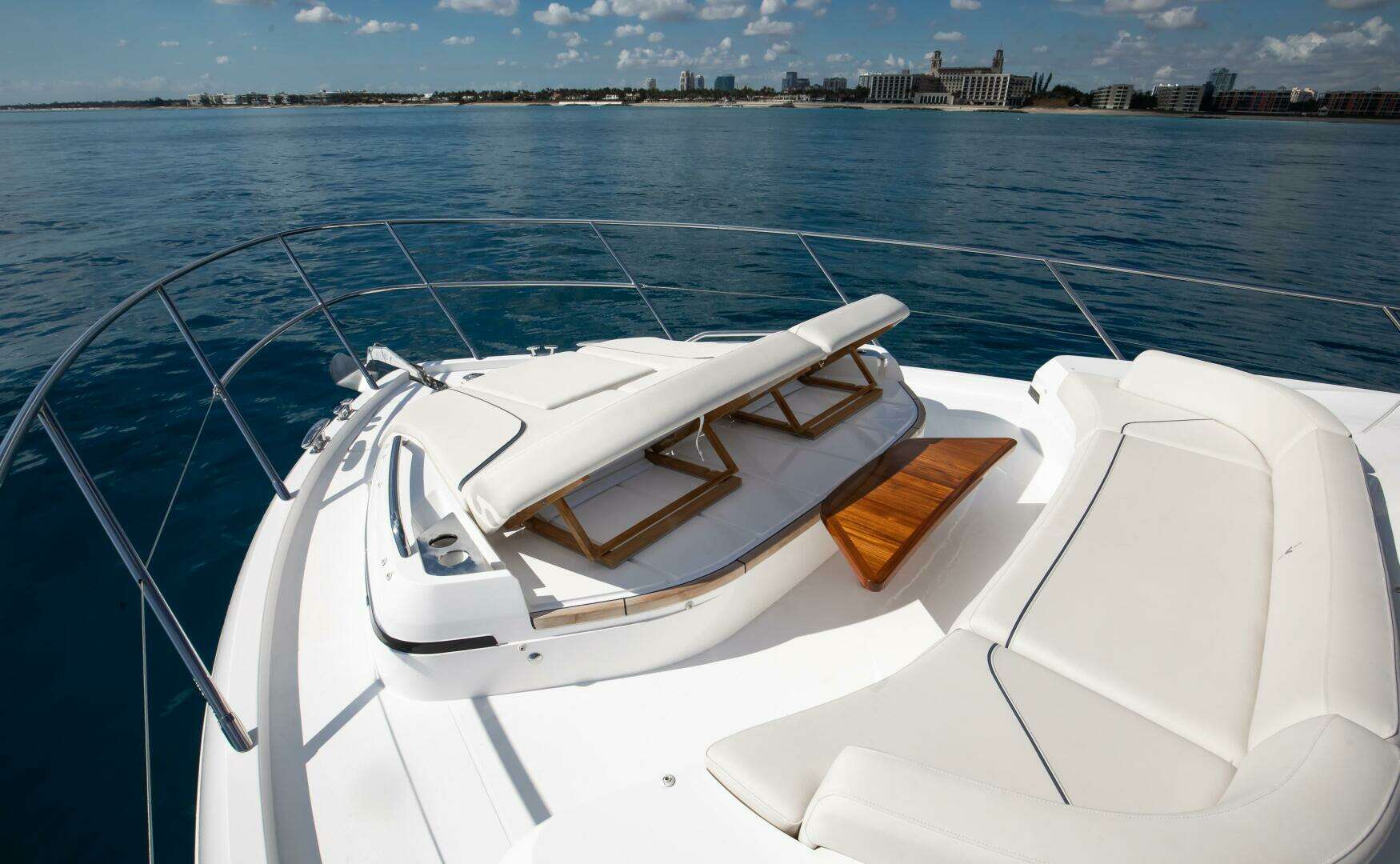 2025 Princess V55 - Image 18