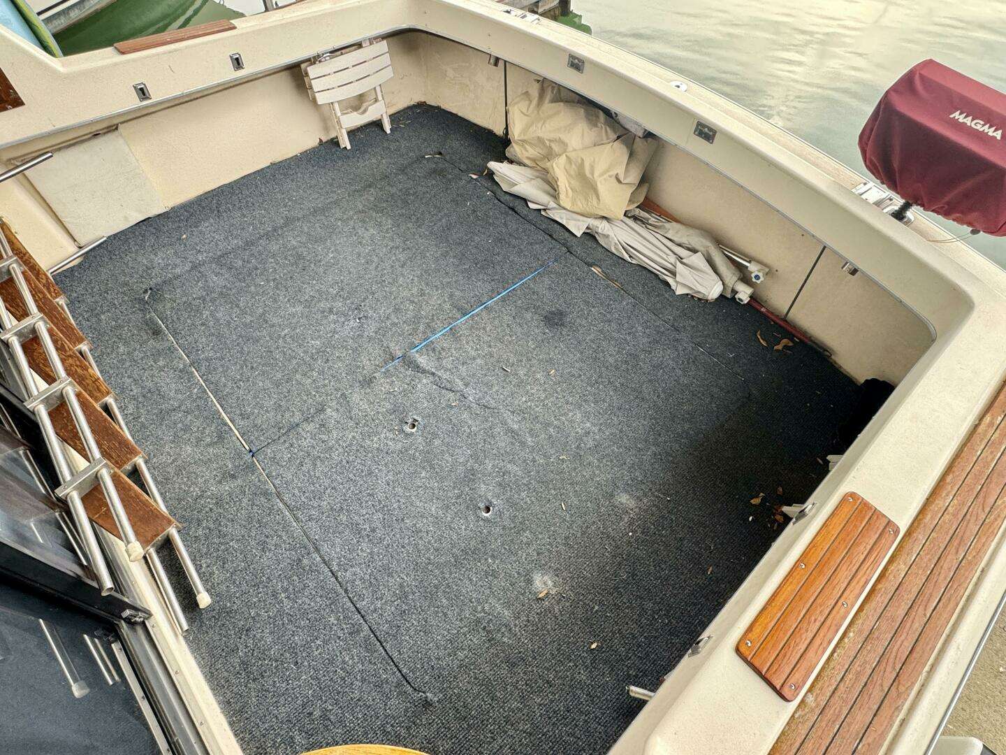 1979 Silverton 34 Convertible - Image 127