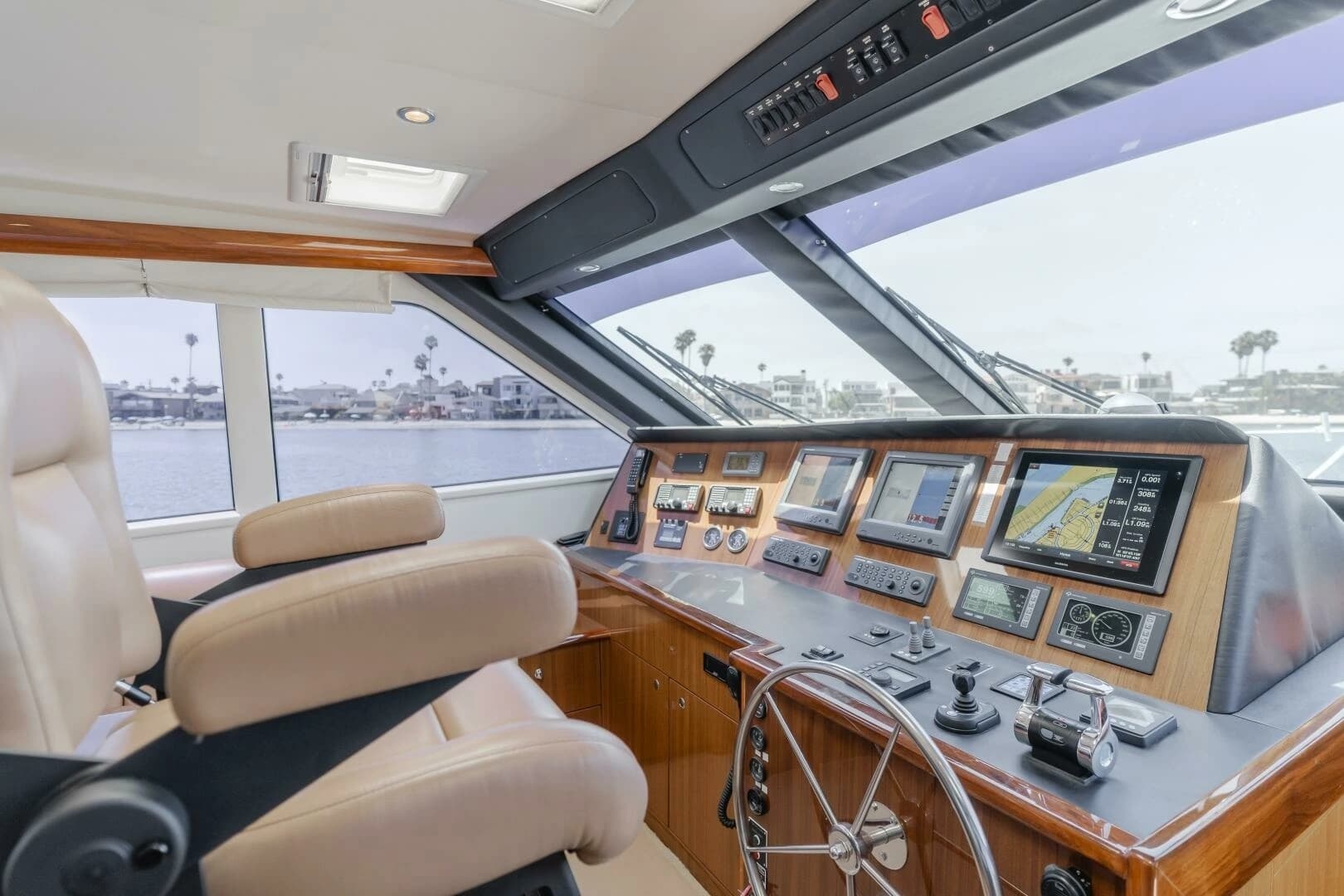 2008 Viking 52 Sport Coupe - Image 2