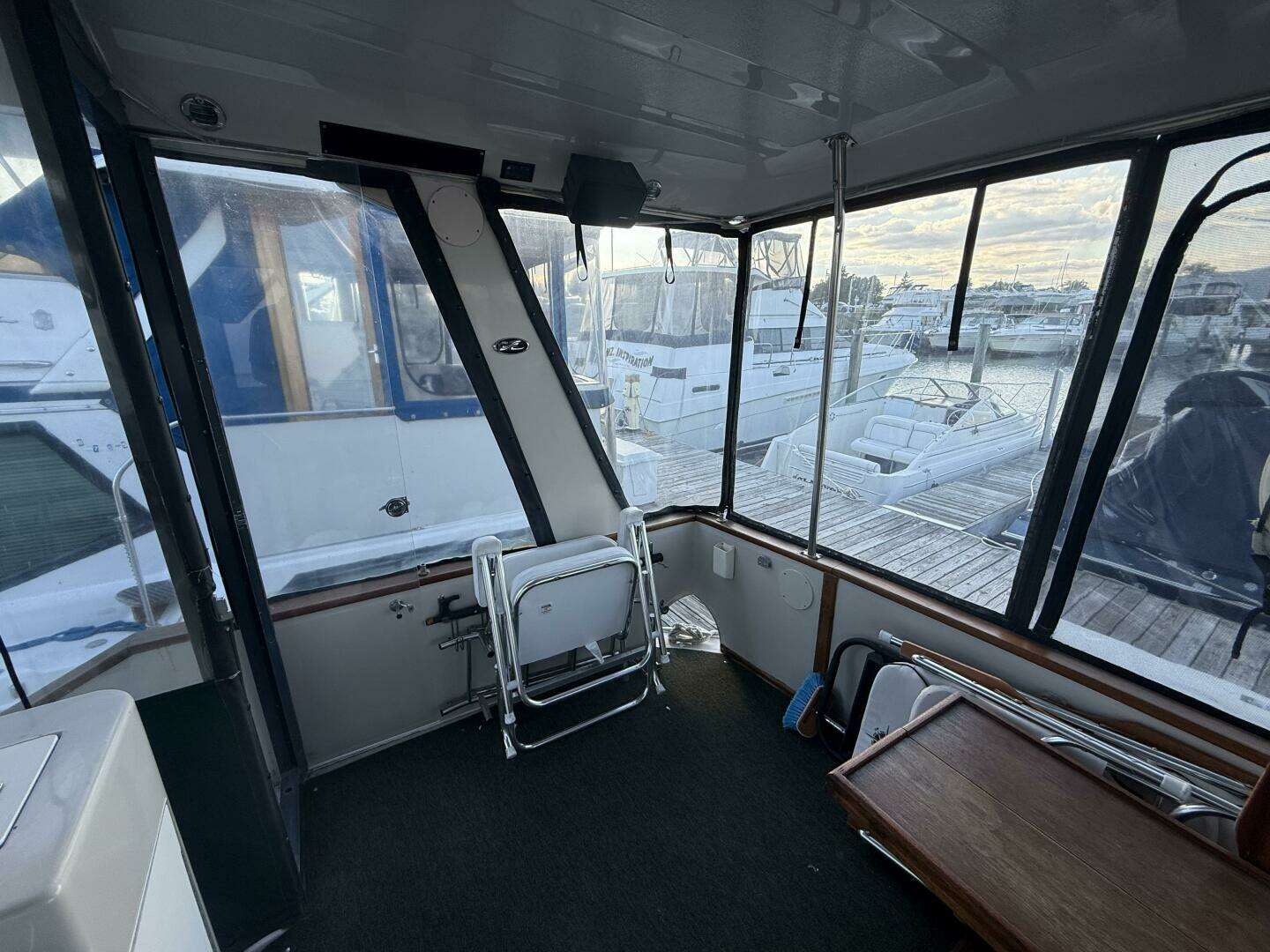 1988 Sea Ray 415 - Image 37