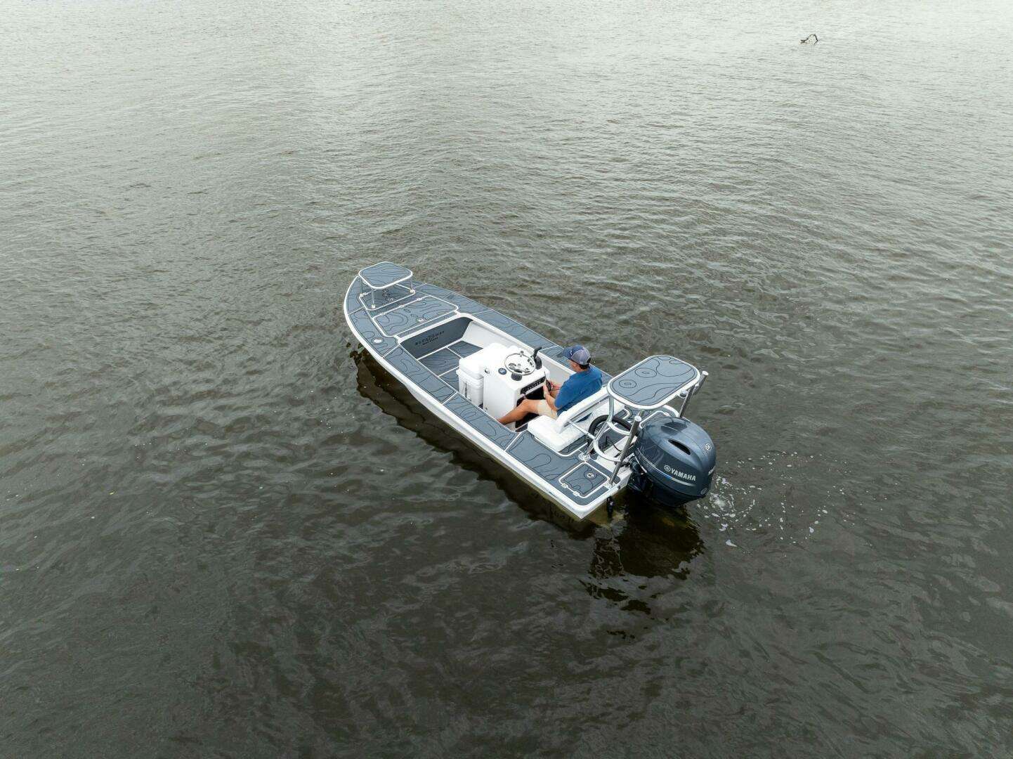 2025 BlueZones Boatworks 16' Flats - Image 46