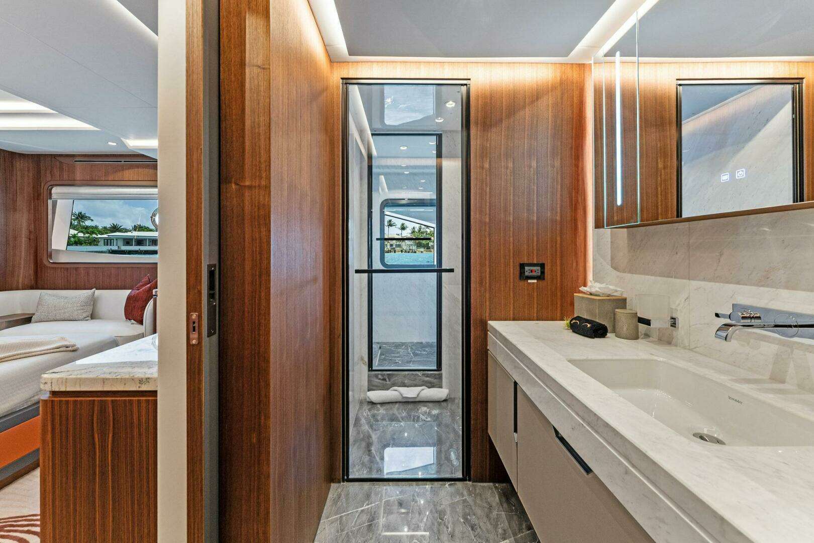 2027 Aquitalia Yachts Flybridge - Image 32