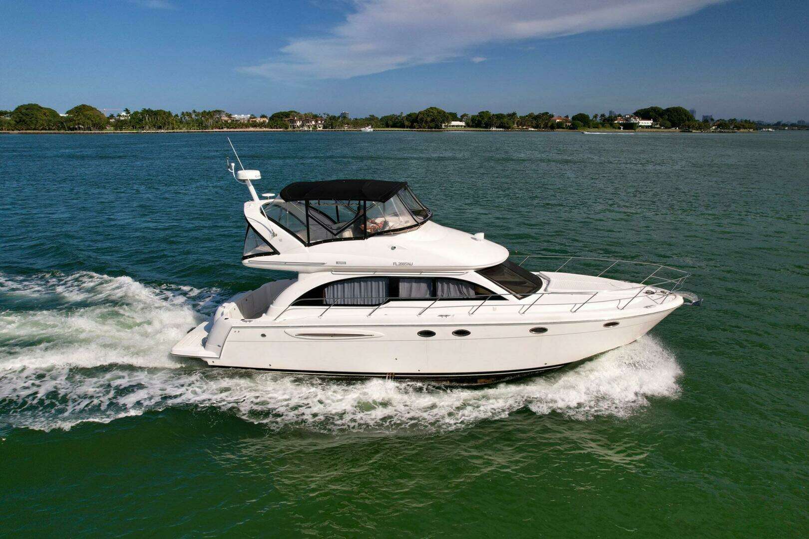 2007 Meridian 411 Sedan Bridge - Image 3