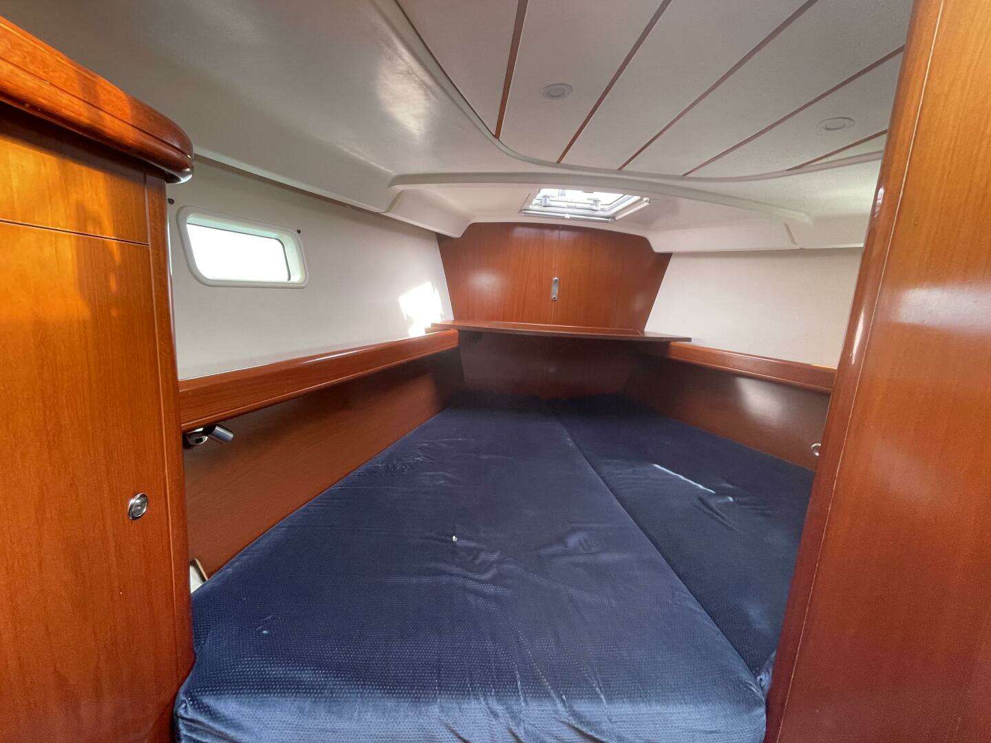 2005 Beneteau Oceanis 473 - Image 21