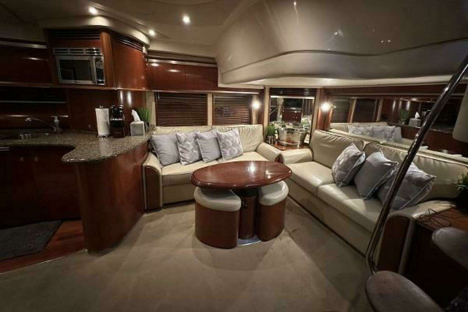 2005 Sea Ray 500 Sundancer - Image 19