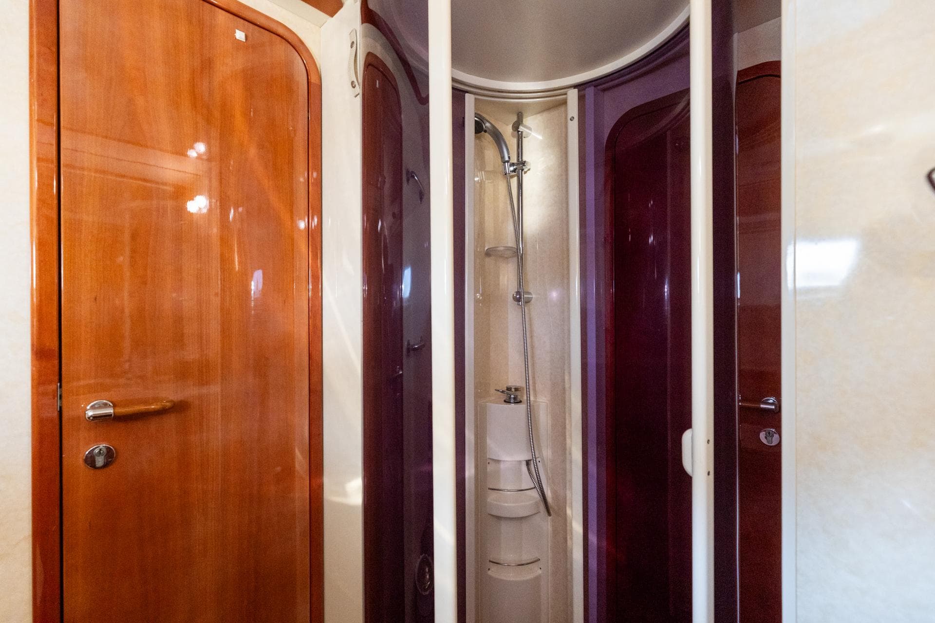1999 Ferretti Yachts 80 - 97