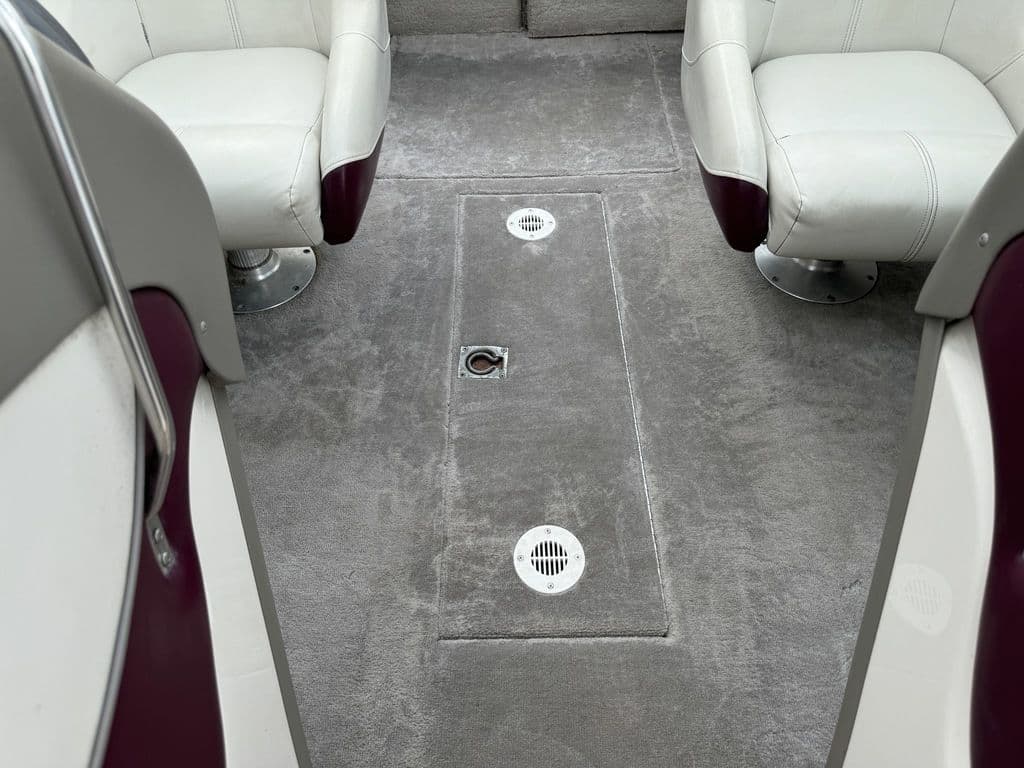 2000 Crownline 192 4.3 V6 Open Bow Runabout - 19