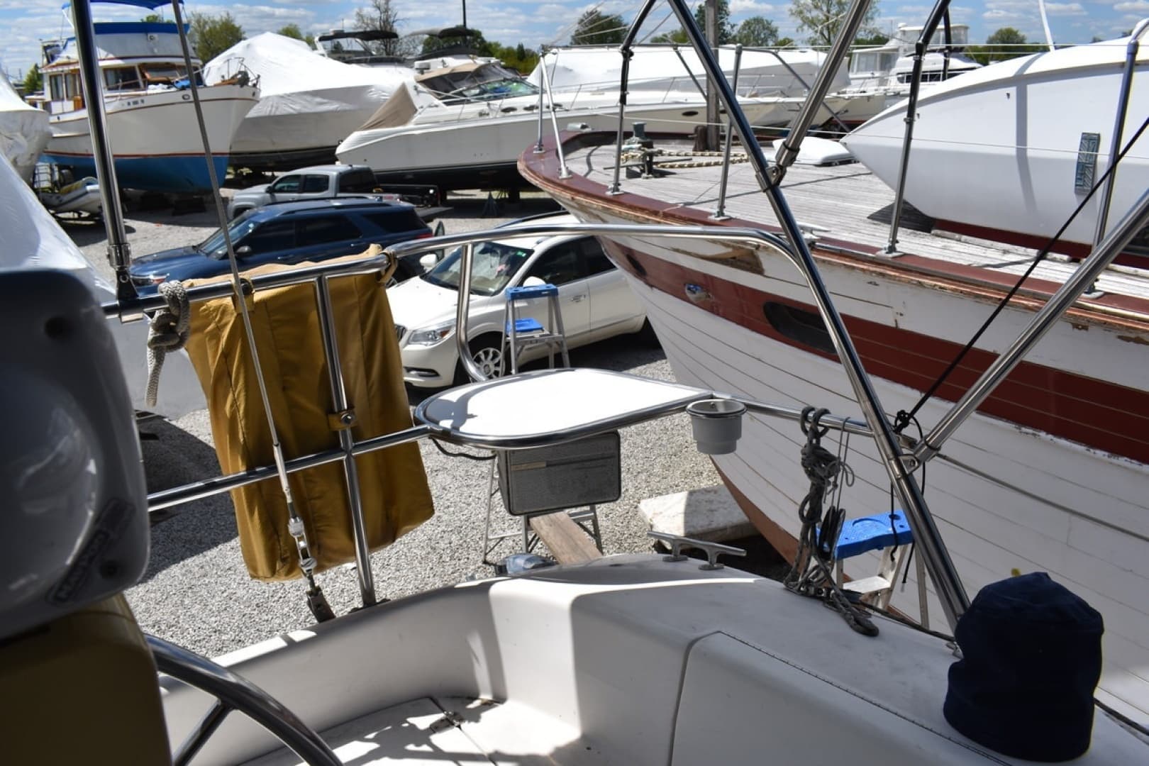 2001 Catalina 310 - Image 64