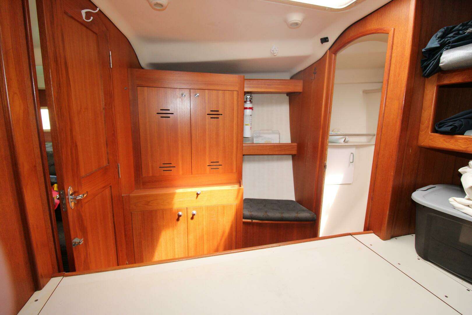 2002 Hunter 410 - Image 46