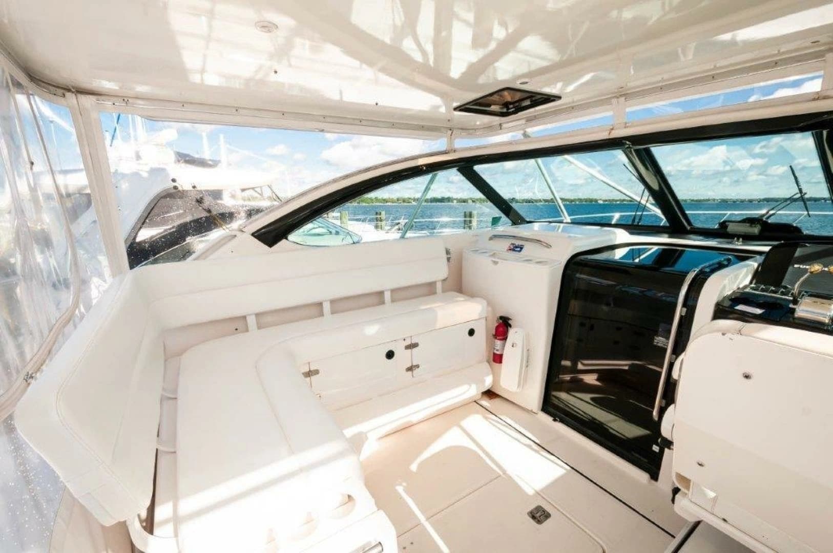 2003 Tiara Yachts 4200 Open - Image 24