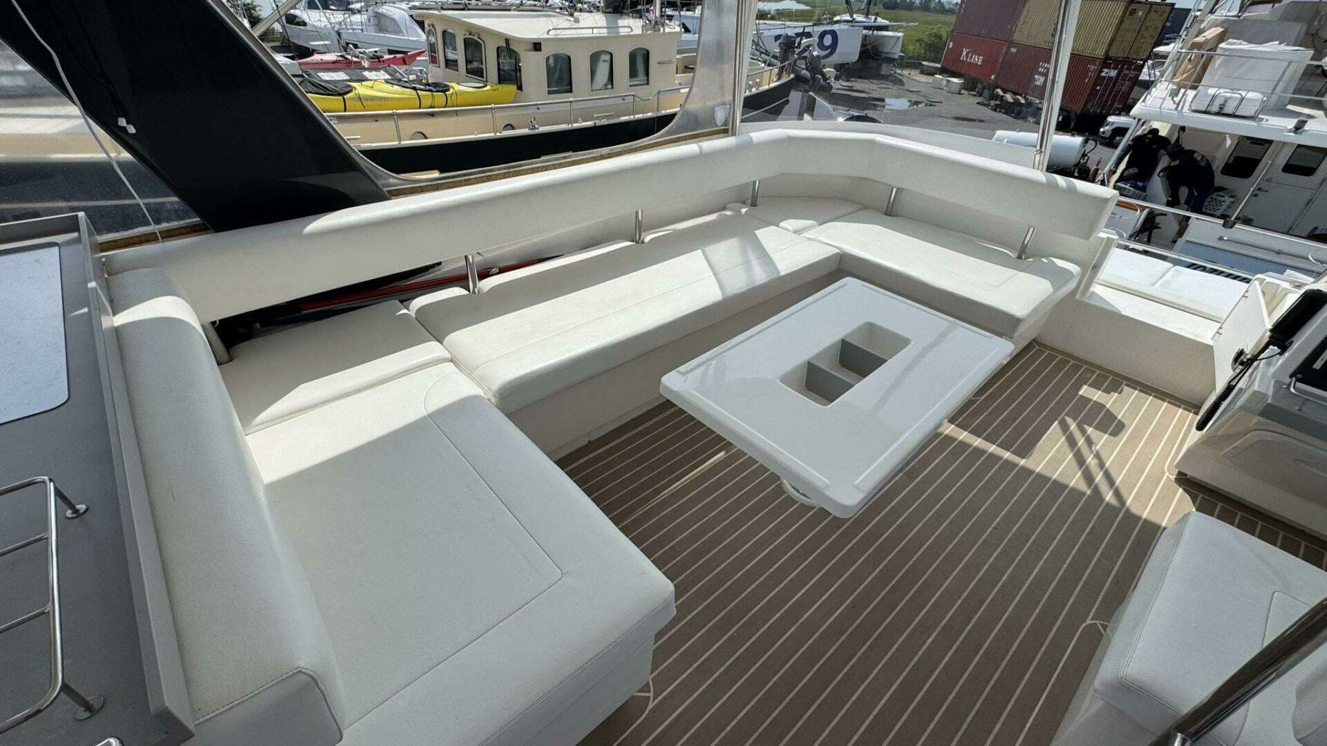 2018 Leopard 43 Powercat - Image 65