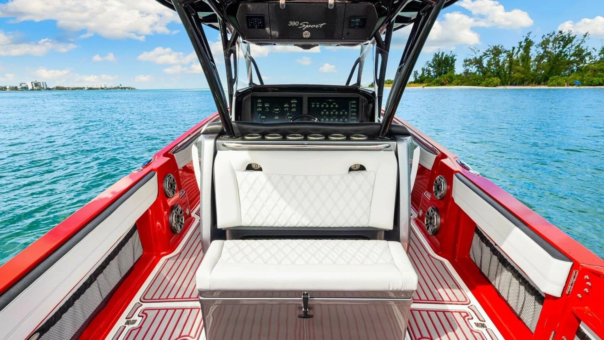 2022 Nor-Tech 390 SS - Image 19