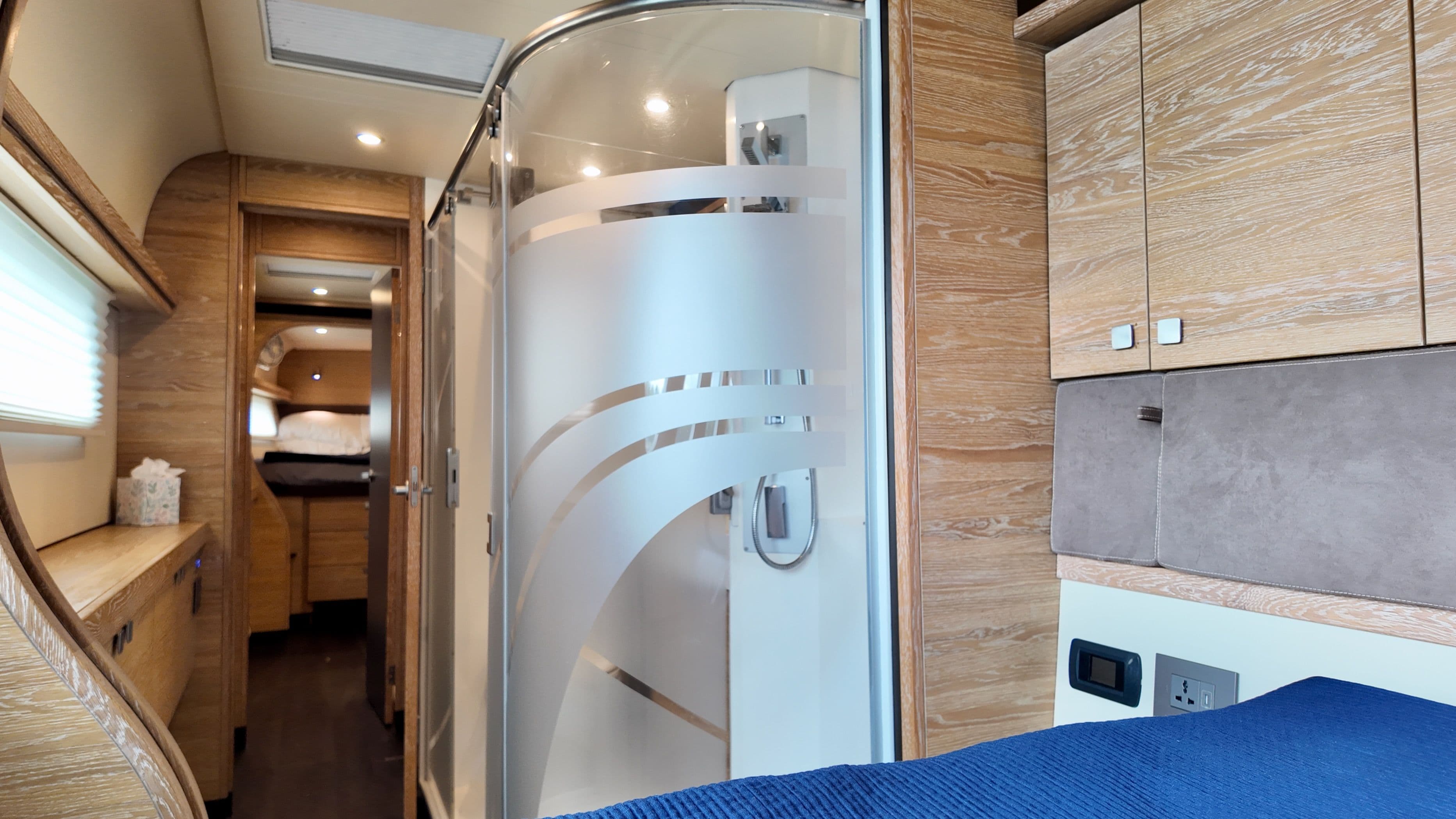 2021 Xquisite Yachts X5 PLUS - 22