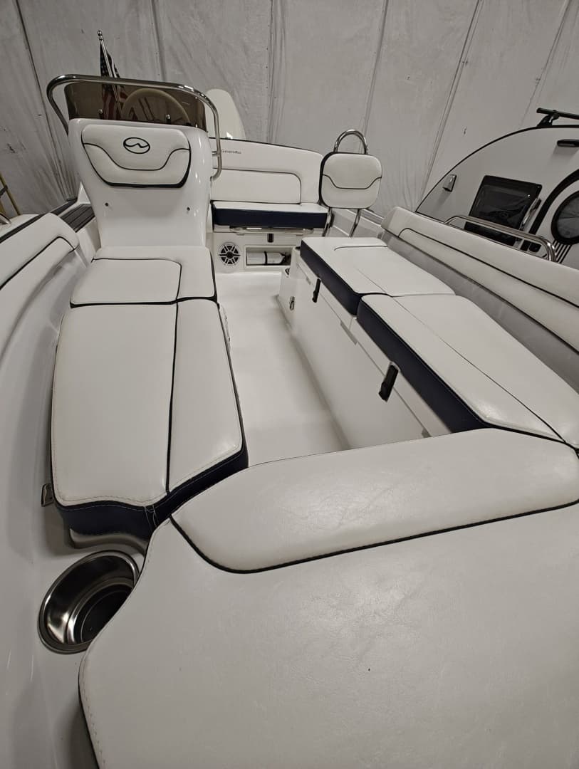 2019 Walker Bay Generation 525 DLX - Image 5