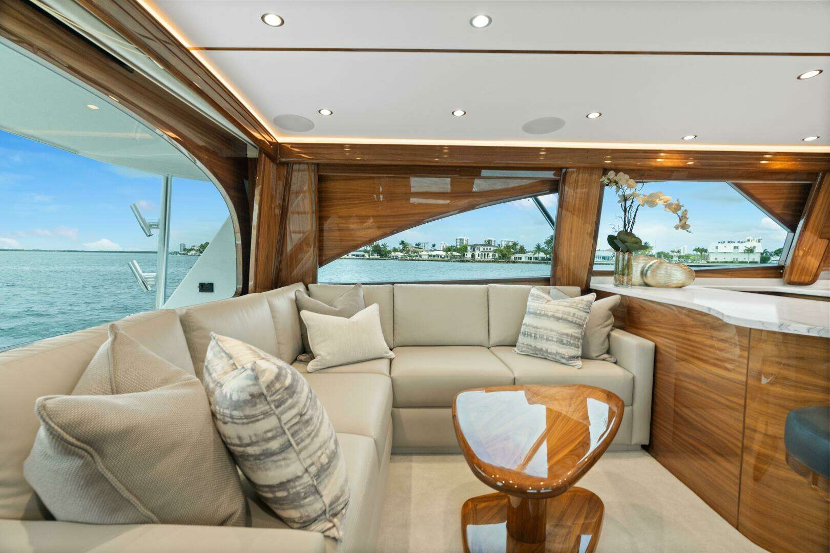 2025 Viking 58 Convertible - Image 20
