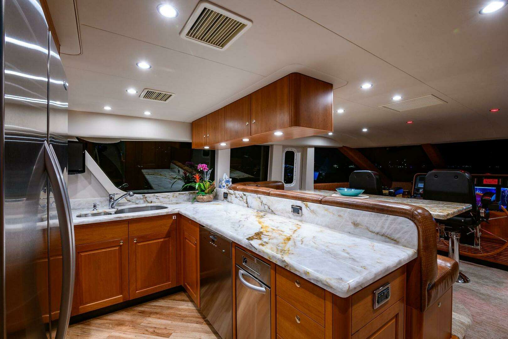 2009 Pacific Mariner — - Image 27