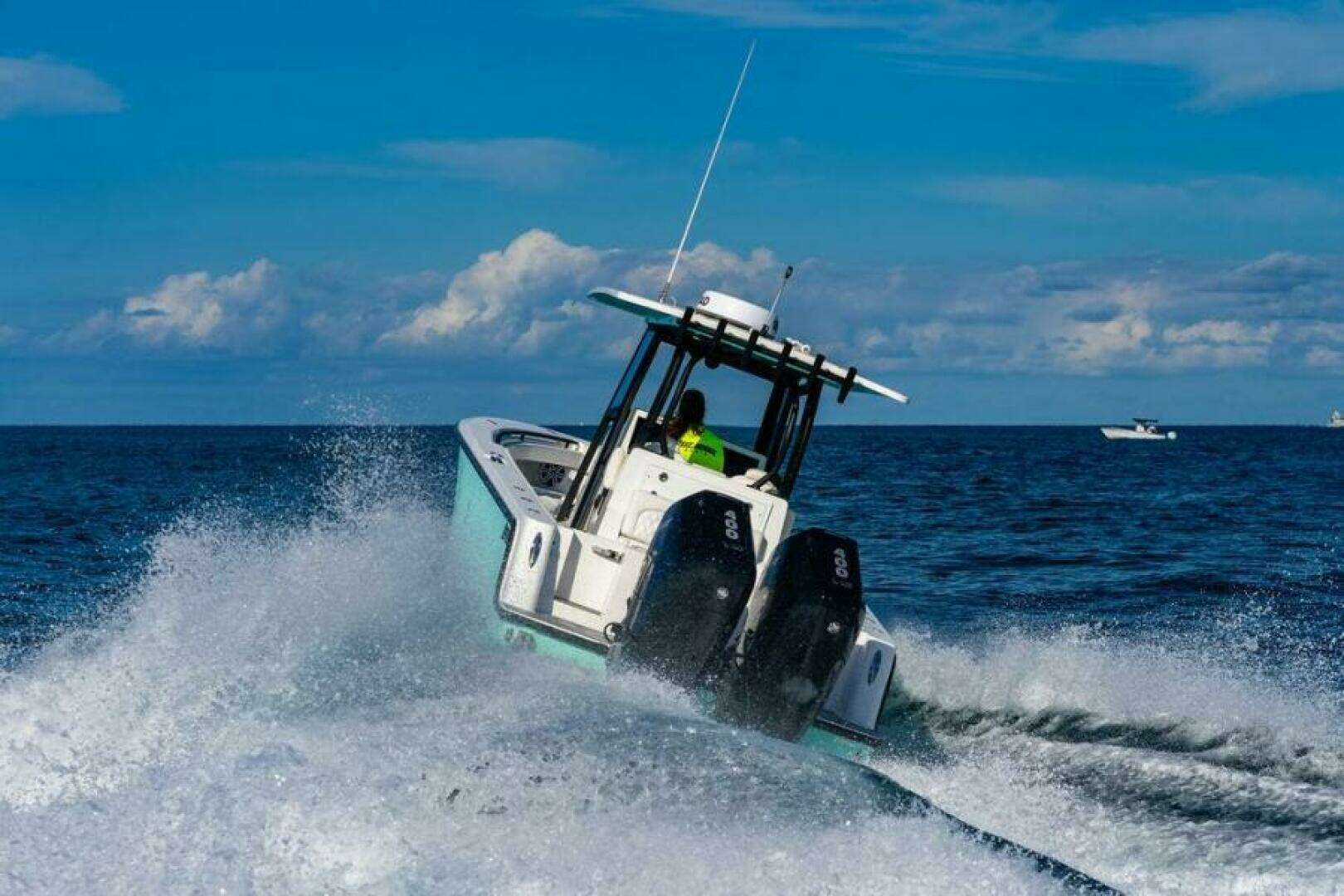 2026 Reef Runner 340 - Image 9