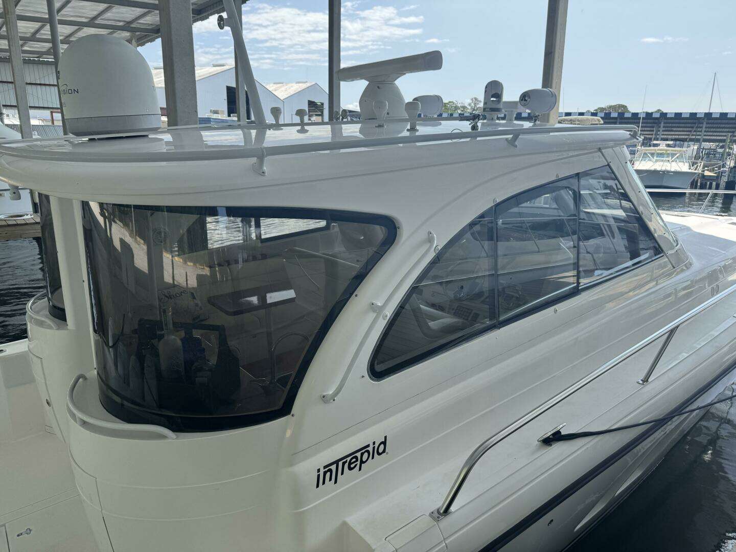 2012 Intrepid 475 Sport Yacht Enclosed - Image 8