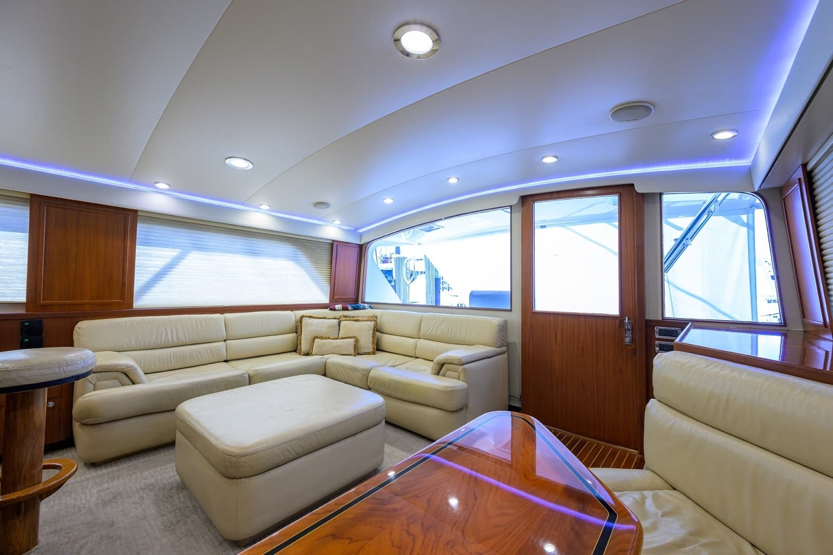 2003 American Custom Yachts — - Image 31