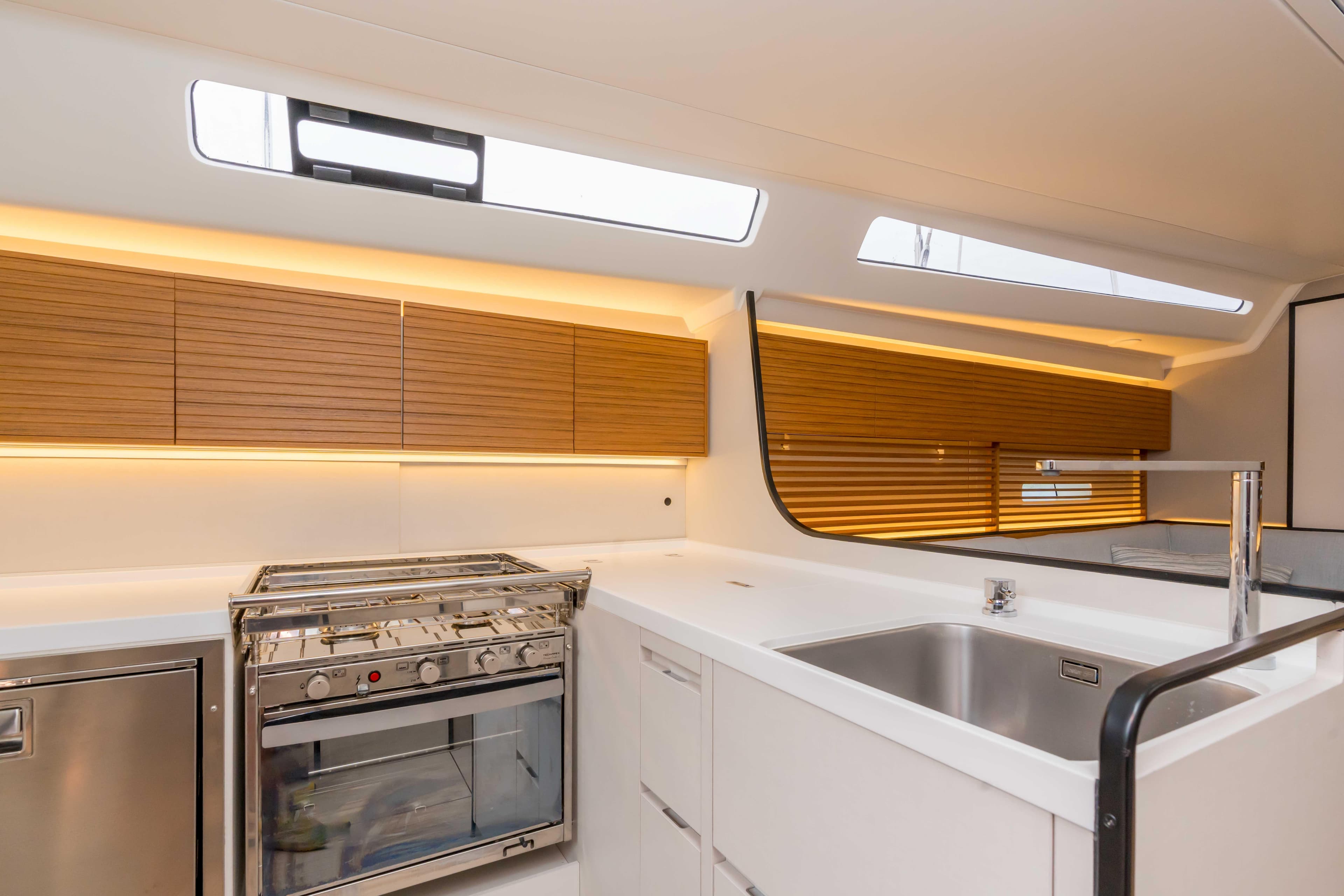 2023 Italia Yachts 12.98 - 94