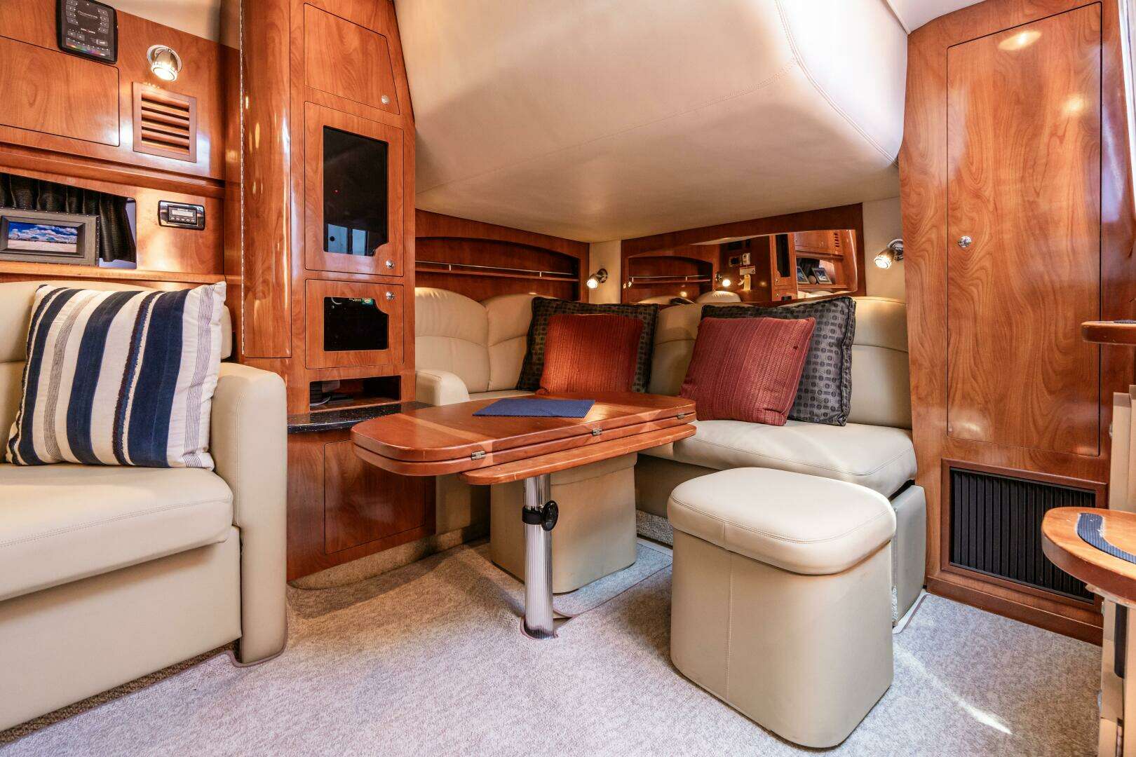 2008 Four Winns V378 - Image 41