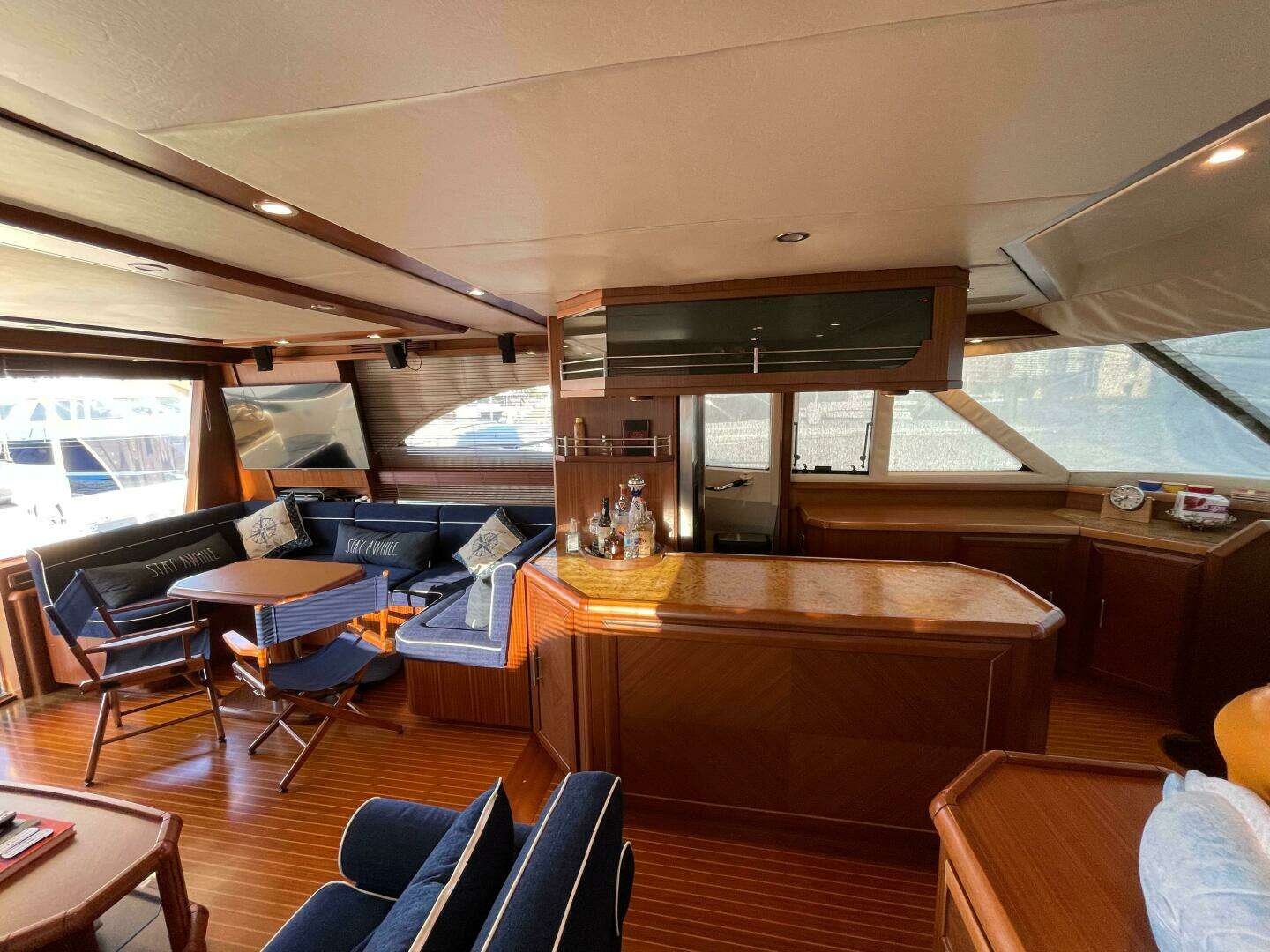 2006 Mochi Craft 74' Dolphin - Image 51