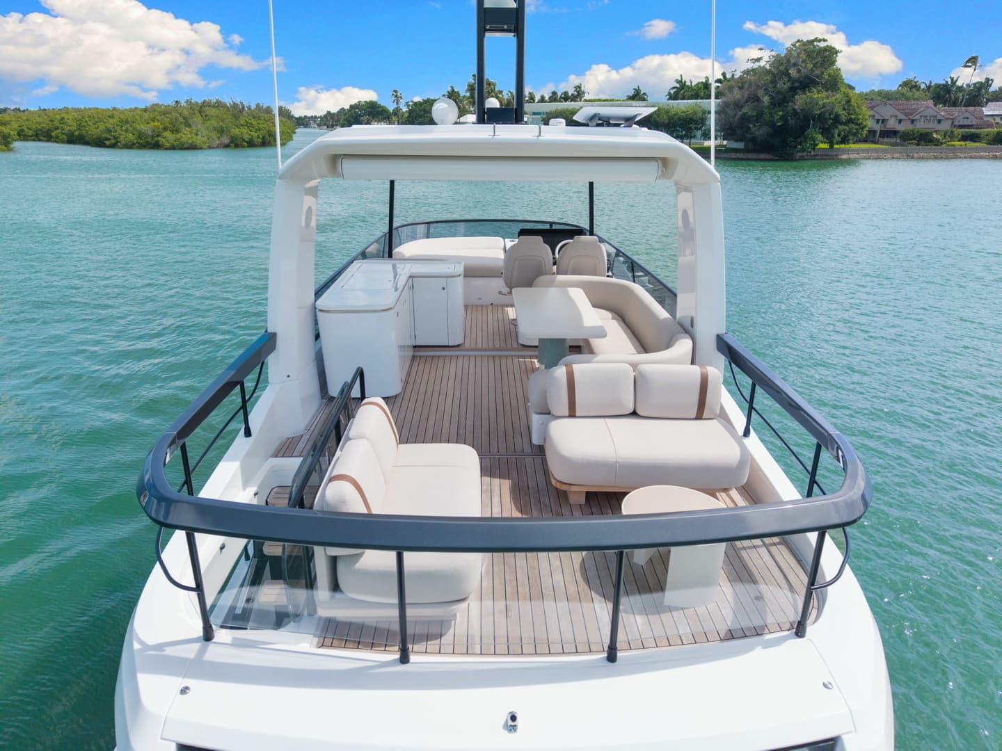 2026 Azimut FLY 62 - Image 12