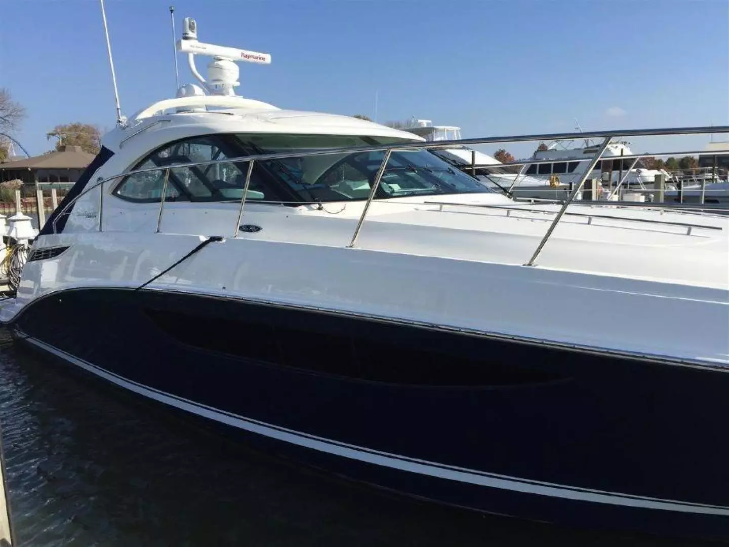 2013 Sea Ray Sundancer - Image 8