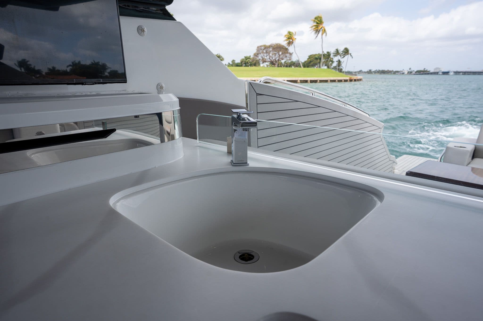 2024 Cruisers Yachts 50 GLS - 31
