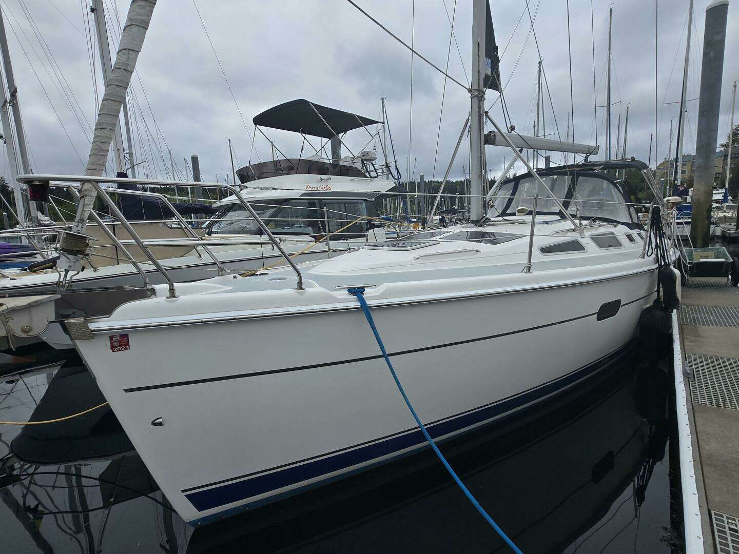 2002 Hunter 356 - Image 12