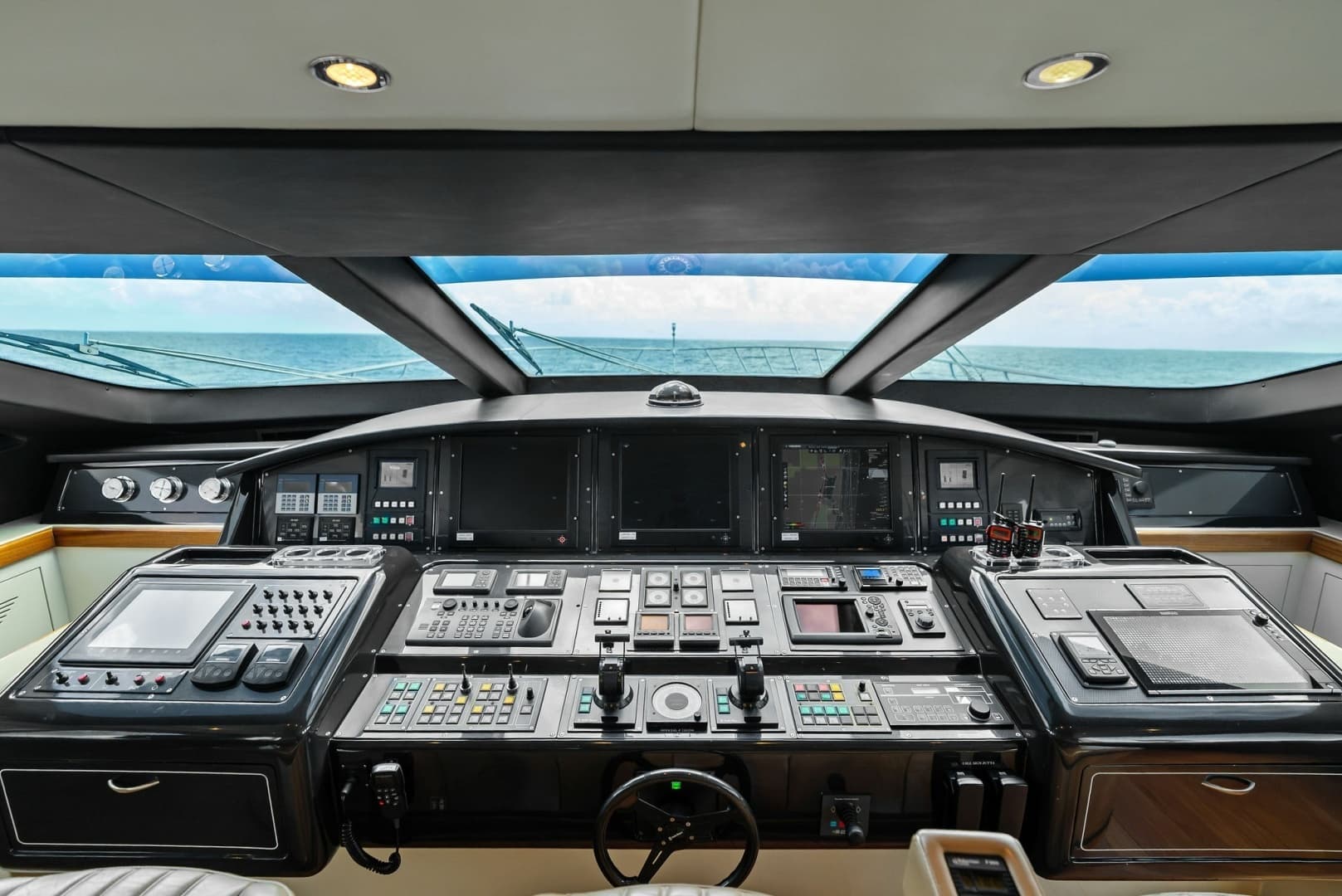 2005 Mangusta 130 - Image 102