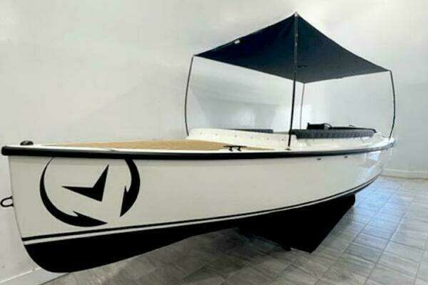2023 Vision Fantail 217