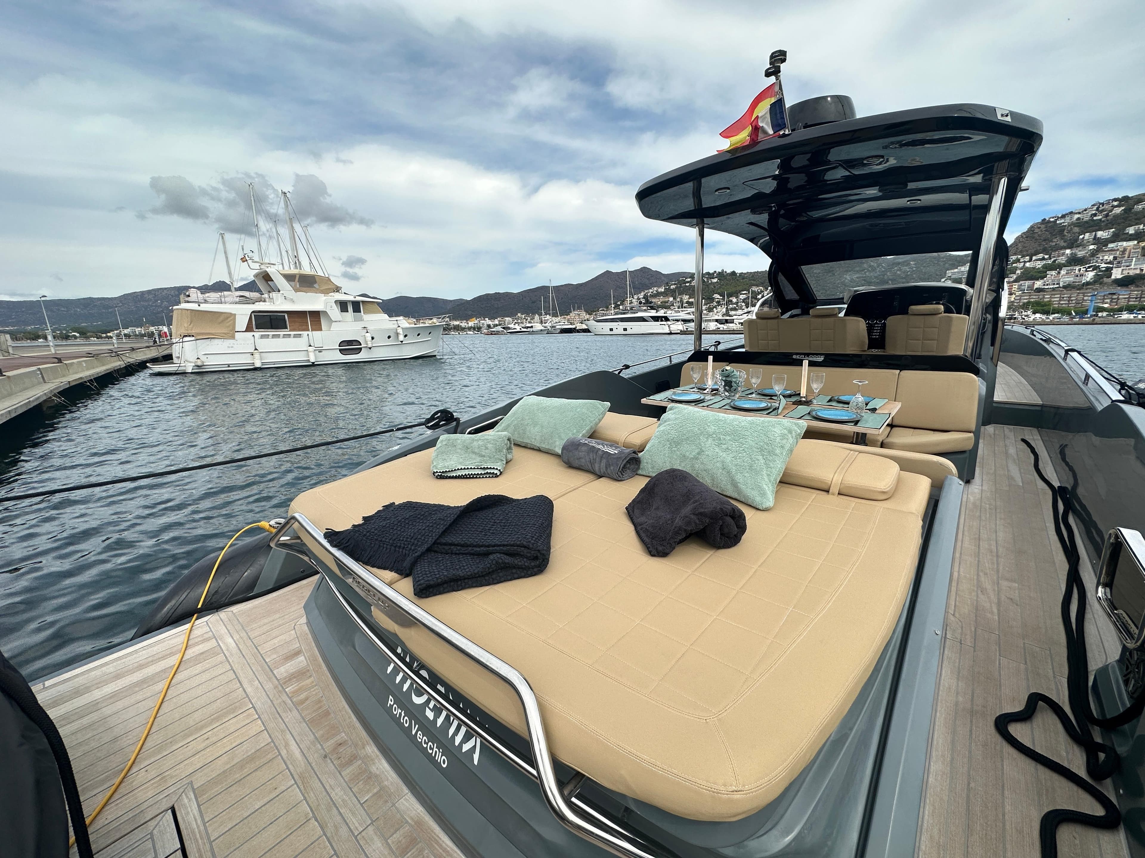 SACS REBEL 47 2020 DAY BOAT