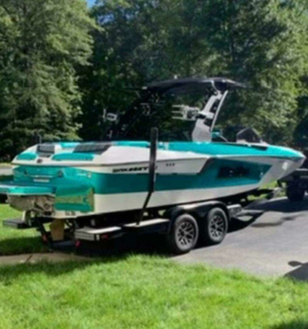 2020 Malibu 32 MXZ - Image 15