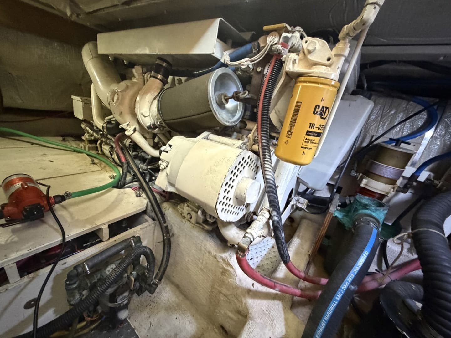 1997 Sabreline 36 Fast Trawler - Image 18